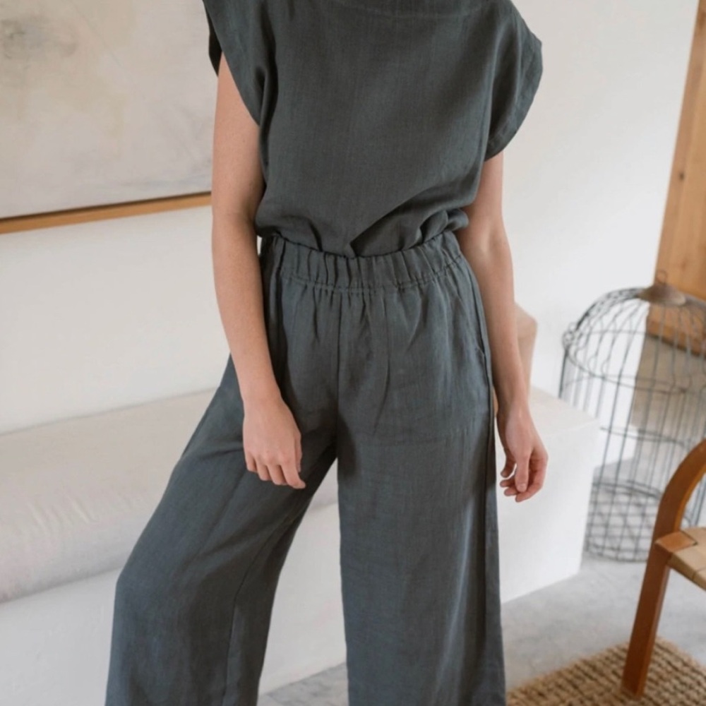 Laude the Label Organic Linen‎ Everyday Crop Wide Pants and Top Set Mineral S - Picture 2 of 16